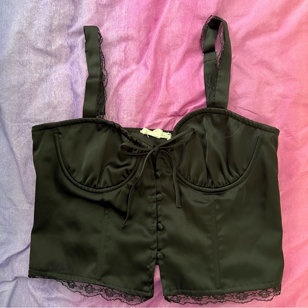 LA Hearts black button up top